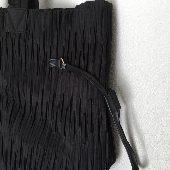 NEW Victoria's Secret Big Tote Bag Black Pleat - Picture 3 of 8